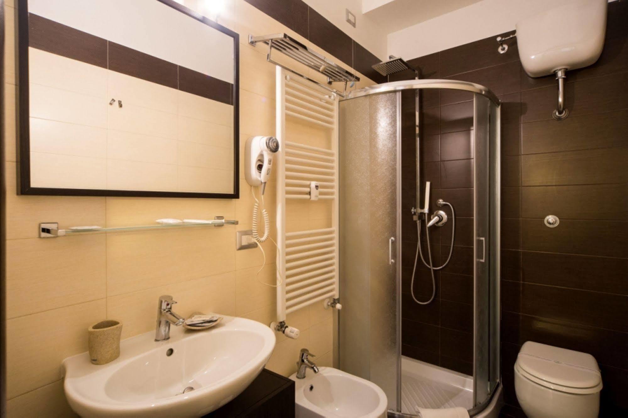 Mikale Rooms Rome Buitenkant foto