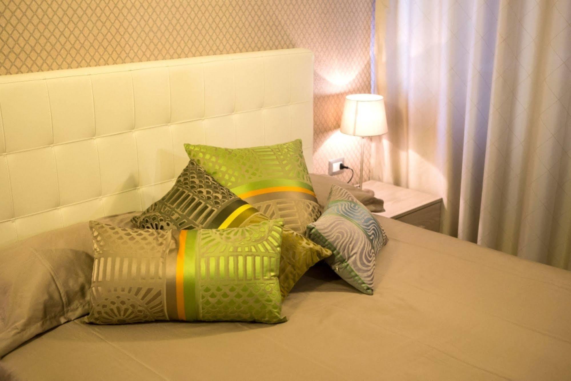 Mikale Rooms Rome Buitenkant foto